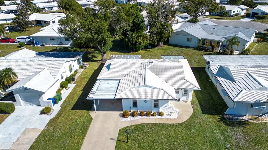 3807 Joyce Drive, Bradenton, FL 34208 - Image #3