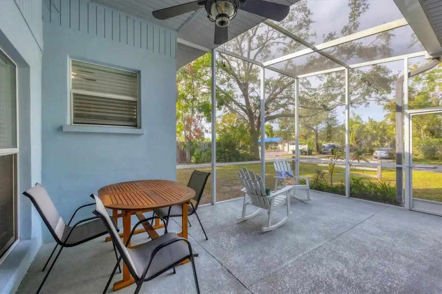 2832 Novus Street, Sarasota, FL 34237 - Image #3