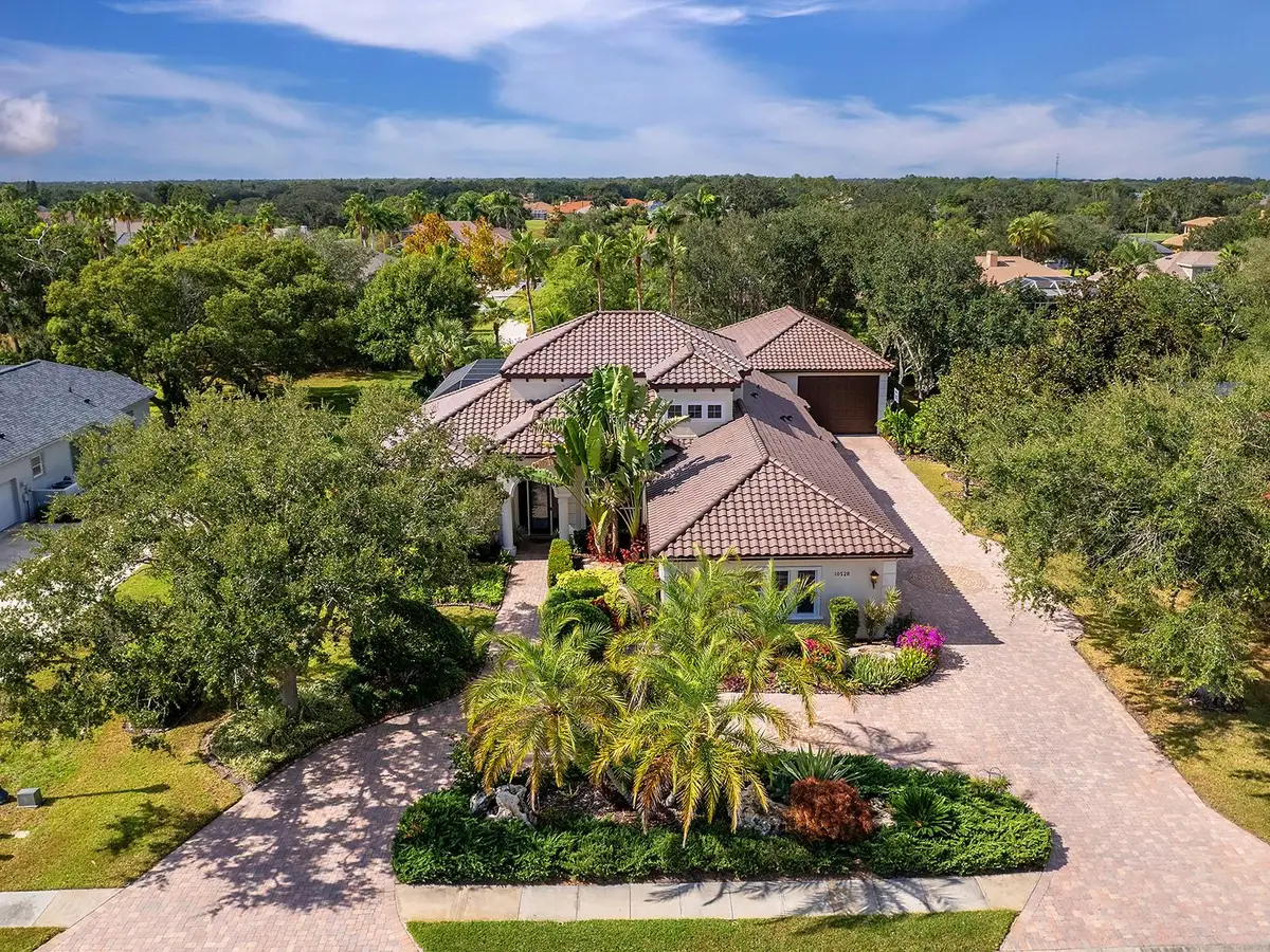 10528 Cheval Place, Lakewood Ranch, FL 34202 - Image #1