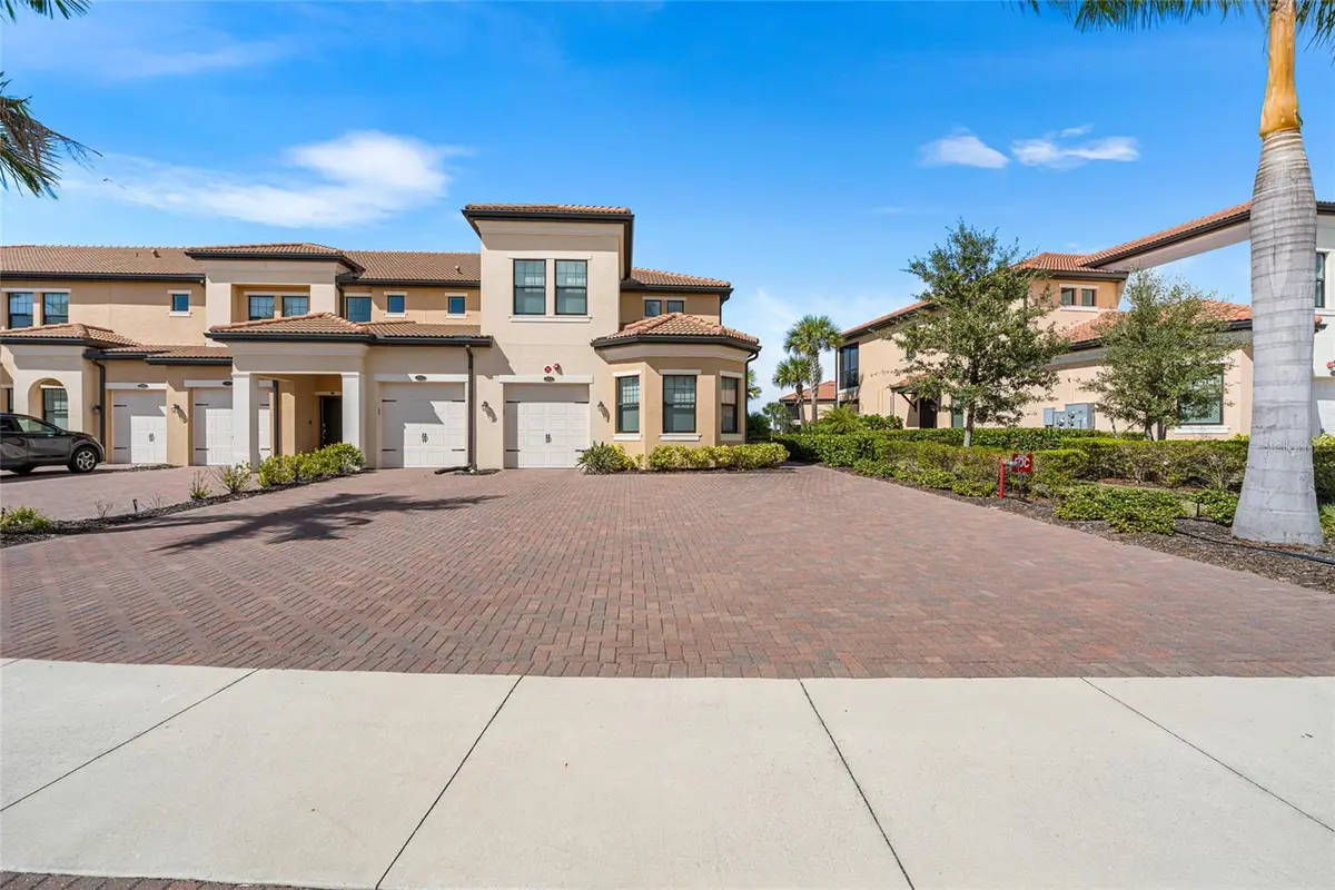 10038 Crooked Creek Drive #103, Venice, FL 34293 - Image #1