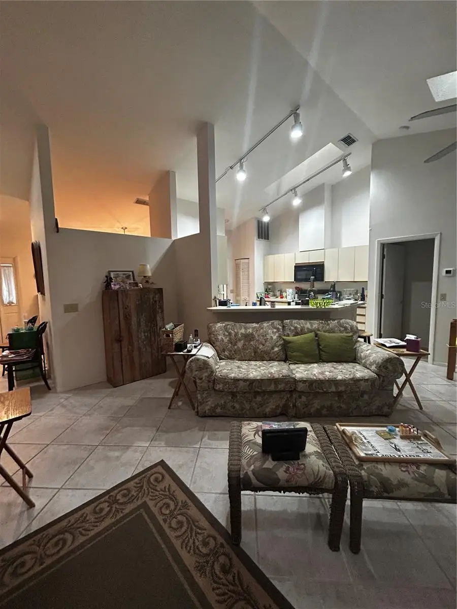 4816 79th Avenue Plaza E, Sarasota, FL 34243 - Image #3