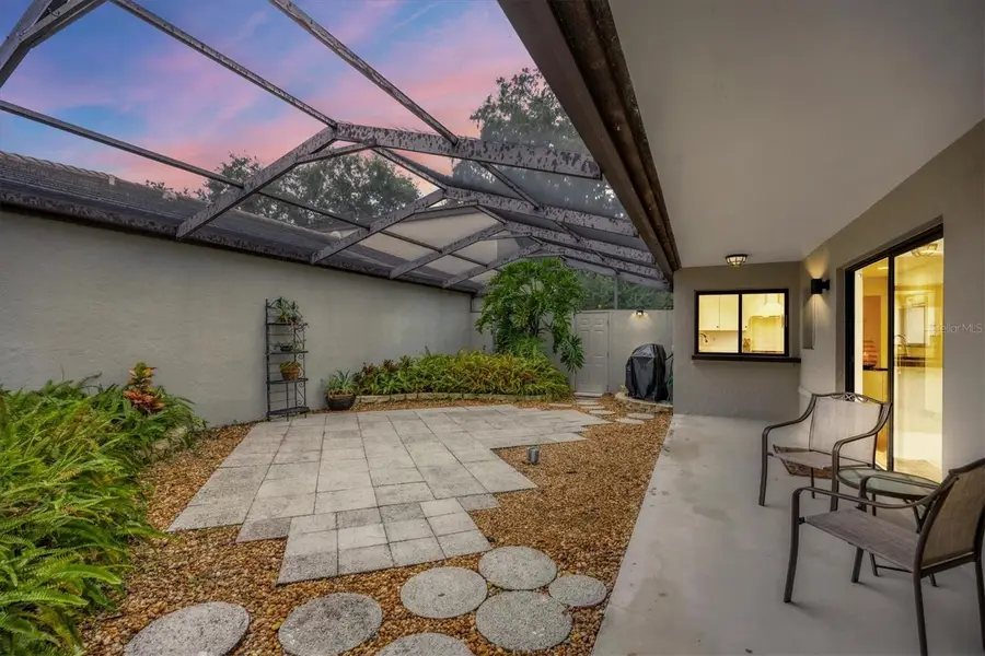 3714 Glen Oaks Manor Drive, Sarasota, FL 34232 - Image #3