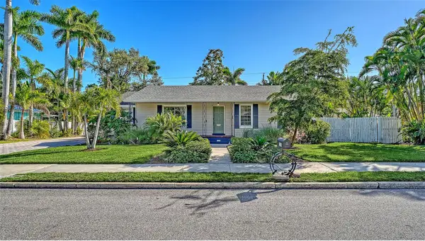 121 24th Street W, BRADENTON, FL 34205