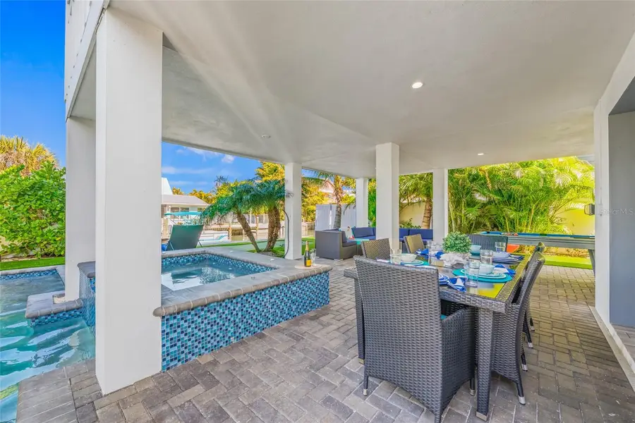 401 20th Place, Bradenton Beach, FL 34217 - Image #2