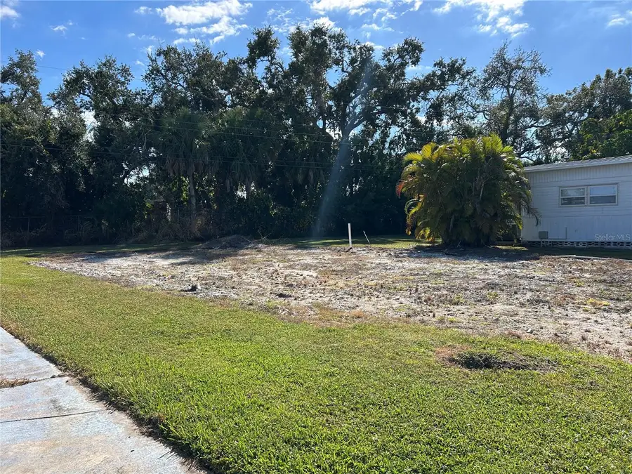 1630 Olympia Fields Street, Sarasota, FL 34234 - Image #3