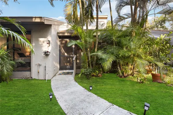 2584 Arboretum Circle #20, SARASOTA, FL 34232