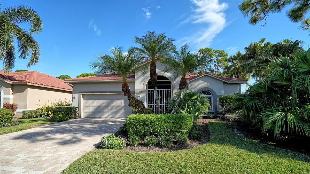 8875 Macgregor Lane, Sarasota, FL 34238 - Image #1
