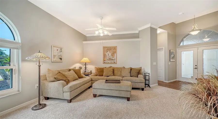 8875 Macgregor Lane, Sarasota, FL 34238 - Image #3