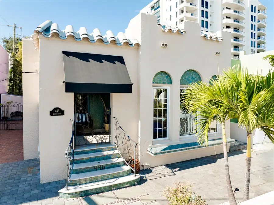 446 Burns Court, Sarasota, FL 34236 - Image #2