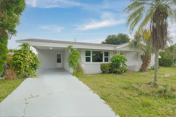 326 Canyon Drive N, LEHIGH ACRES, FL 33936