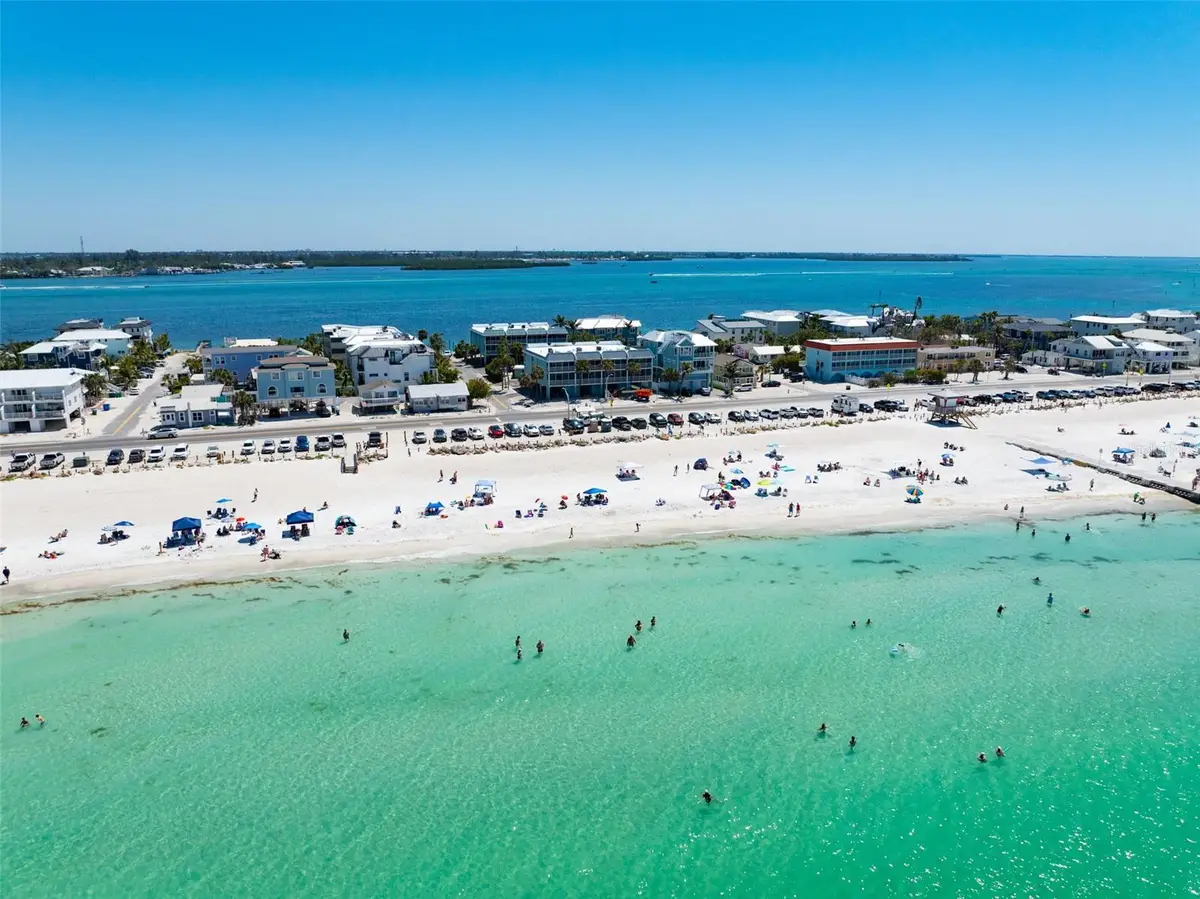 901 Gulf Drive S #14, Bradenton Beach, FL 34217 - Image #1