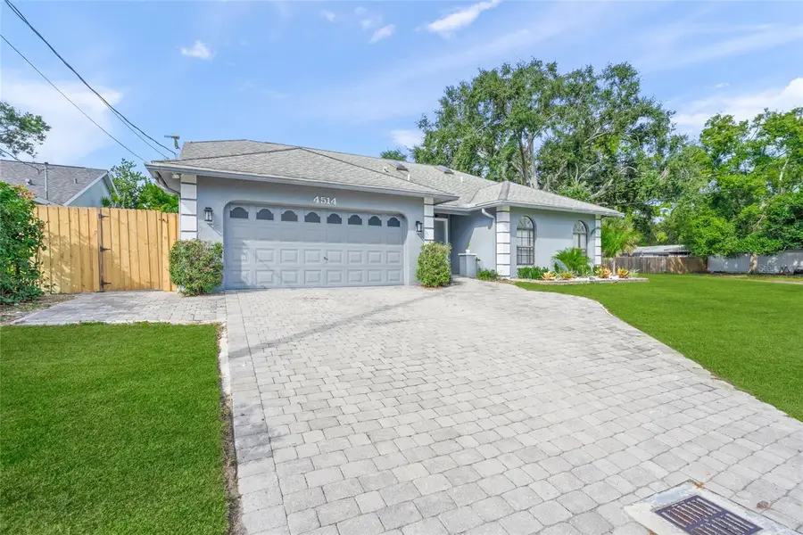 4514 Cactus Avenue, Sarasota, FL 34231 - Image #2