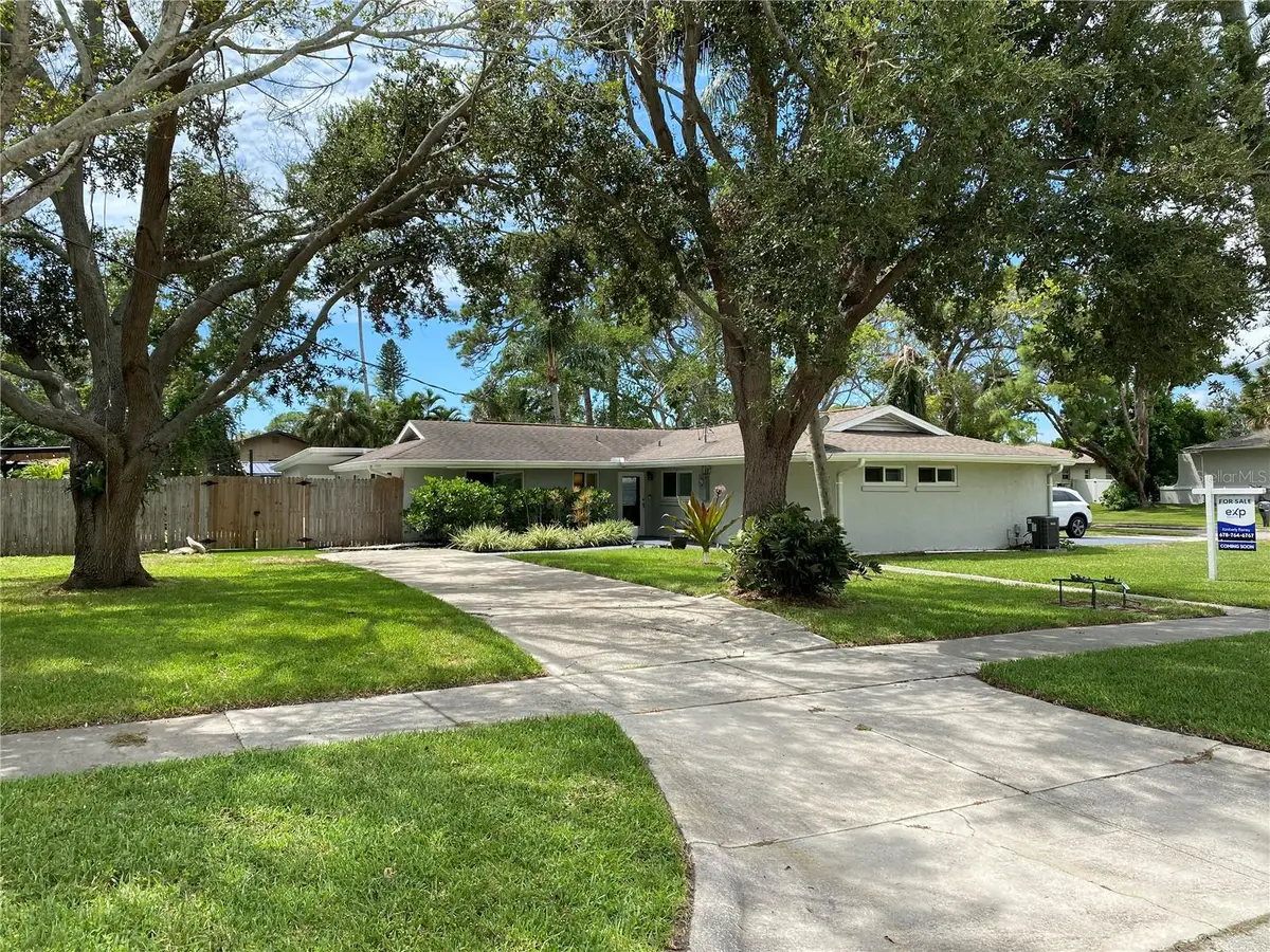 7230 Shepherd Street, Sarasota, FL 34243 - Image #1