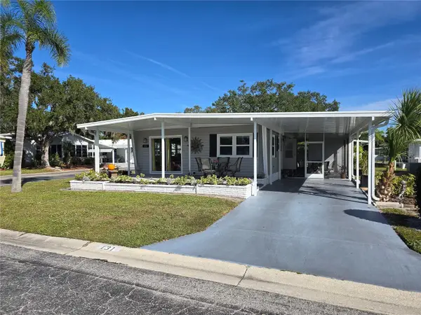 131 Oakwood Lane, SARASOTA, FL 34237