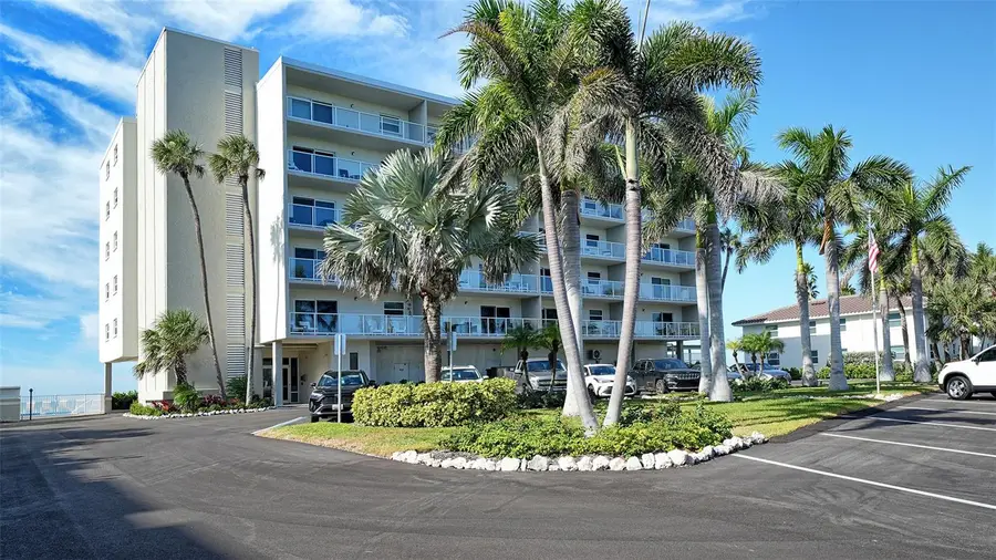 2721 Gulf Of Mexico Drive #408, Longboat Key, FL 34228 - Image #2