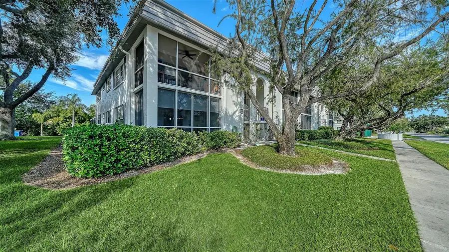 1701 Southwood Street #1701, Sarasota, FL 34231 - Image #3