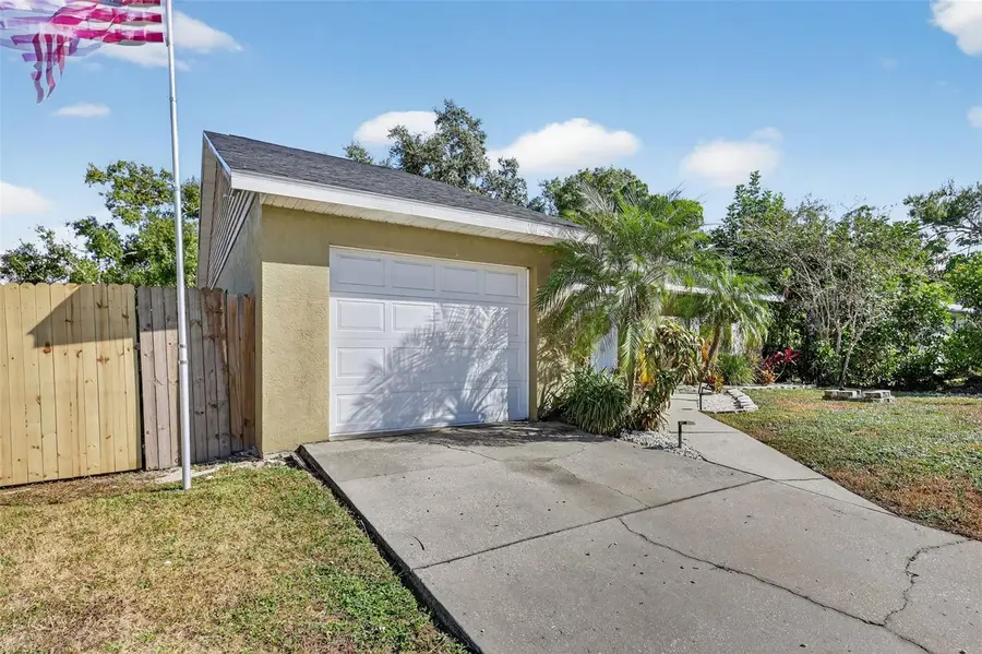 4809 Camphor Avenue, Sarasota, FL 34231 - Image #3