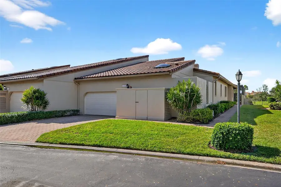 2323 Harbour Oaks Drive, Longboat Key, FL 34228 - Image #2