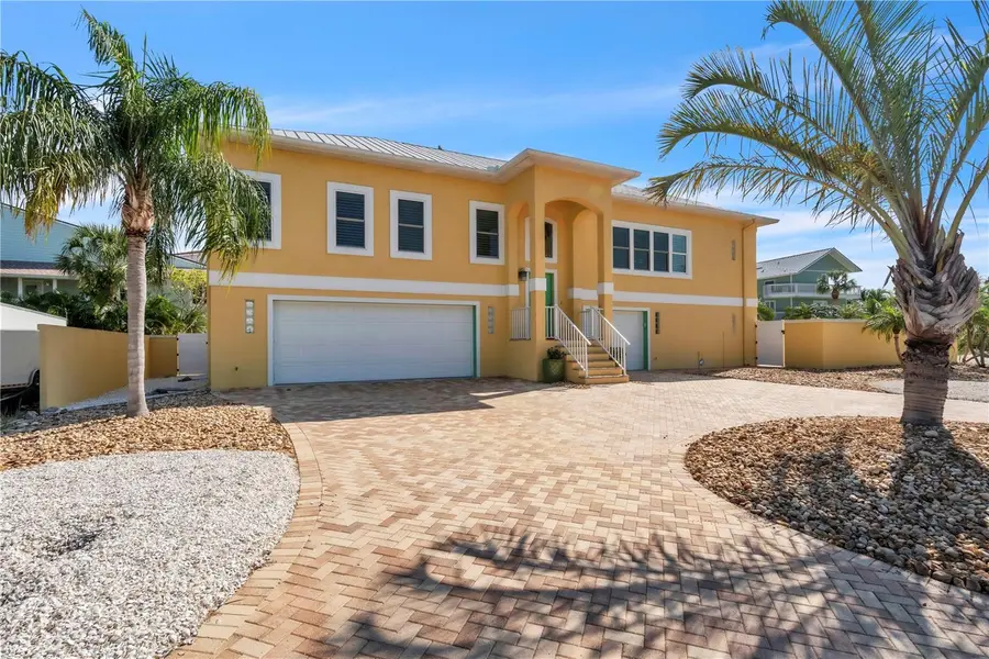 301 73rd Street, Holmes Beach, FL 34217 - Image #3