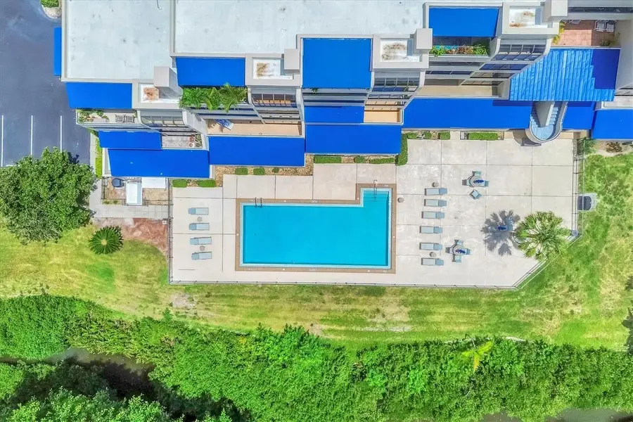 825 S Osprey Avenue #104, Sarasota, FL 34236 - Image #2