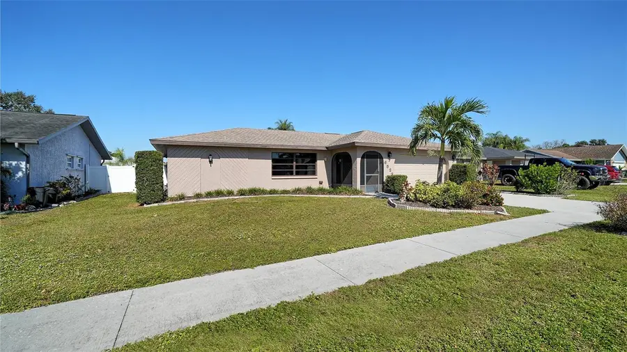 6523 Jarvis Road, Sarasota, FL 34241 - Image #3