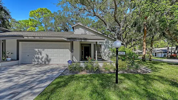 4799 Oak Forest Drive W #43, SARASOTA, FL 34231