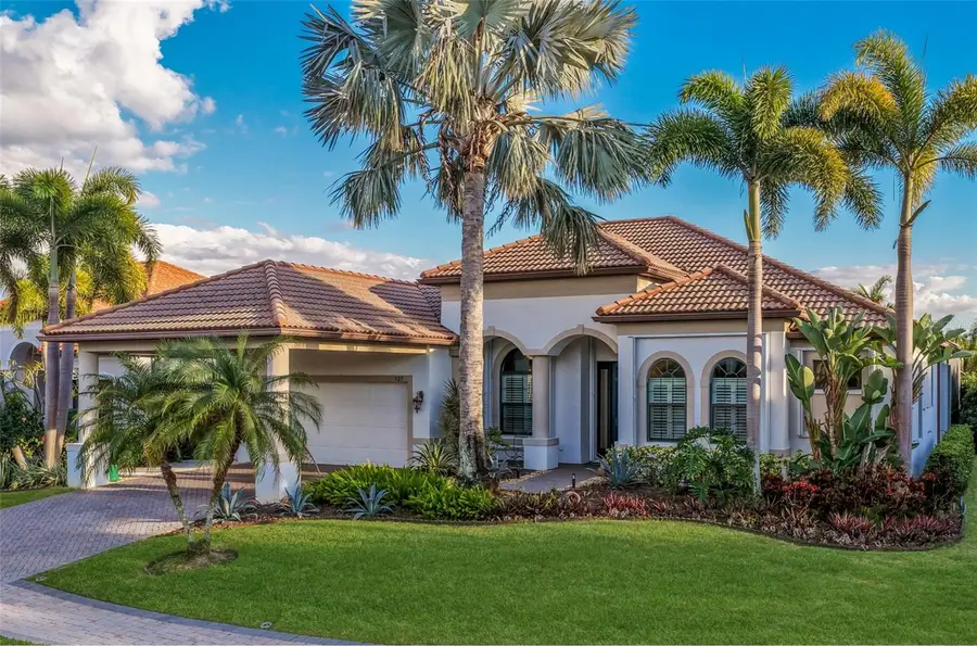 525 Mast Drive, Bradenton, FL 34208 - Image #2