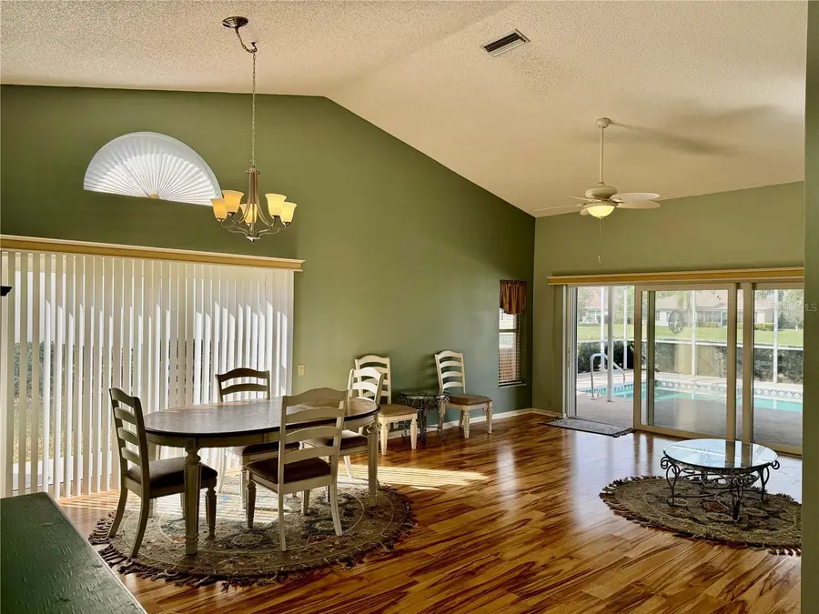 4720 Peridia Boulevard E, Bradenton, FL 34203 - Image #2