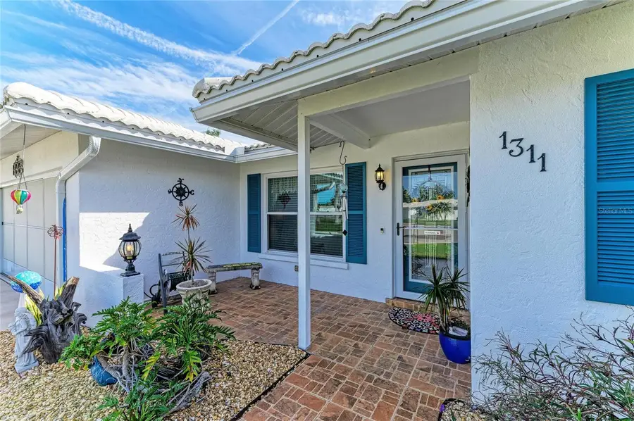 1311 Oakleaf Court, Bradenton, FL 34208 - Image #3