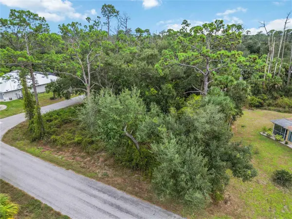 17347 Wellsley Avenue, PORT CHARLOTTE, FL 33954