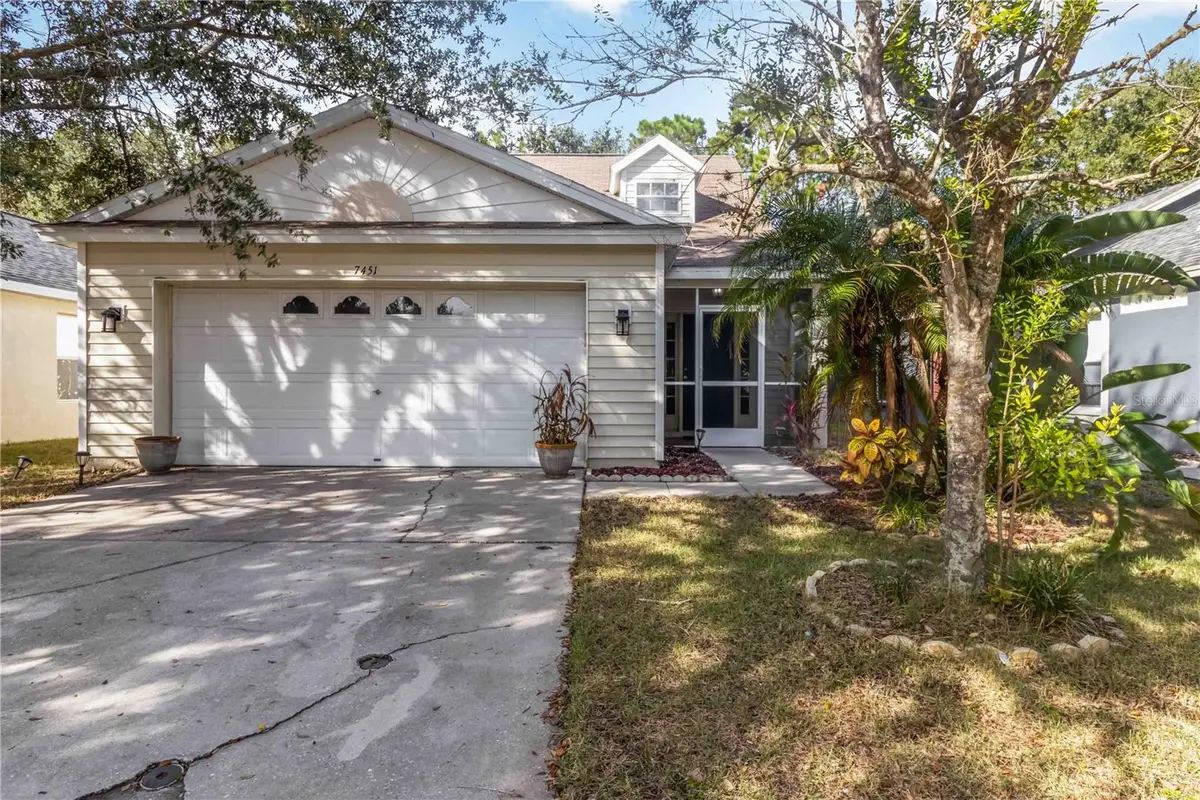 7451 Oxford Garden Circle, Apollo Beach, FL 33572 - Image #1