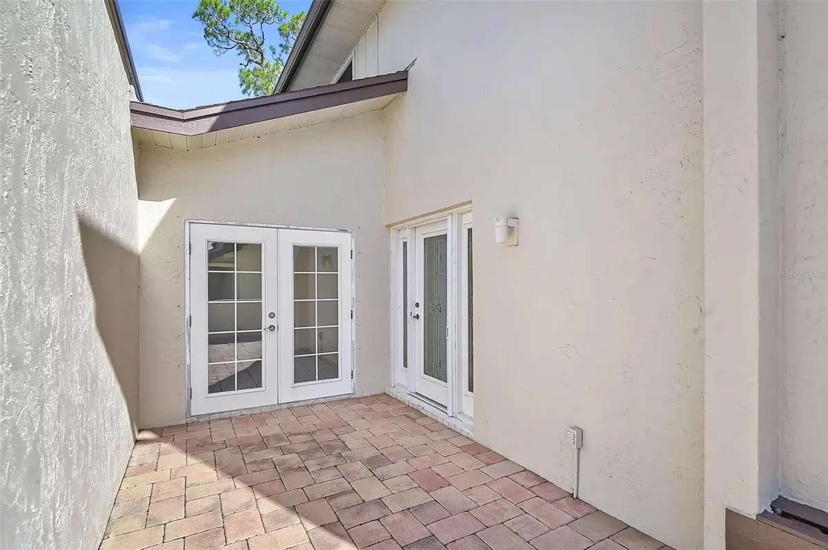 4414 La Jolla Drive, Bradenton, FL 34210 - Image #1