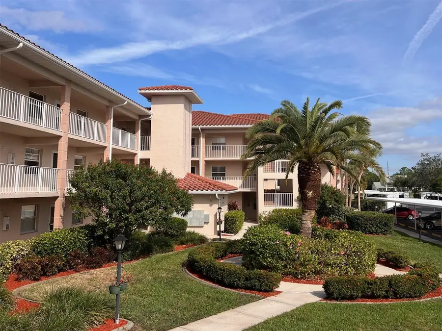 6501 Stone River Road #203, Bradenton, FL 34203 - Image #2