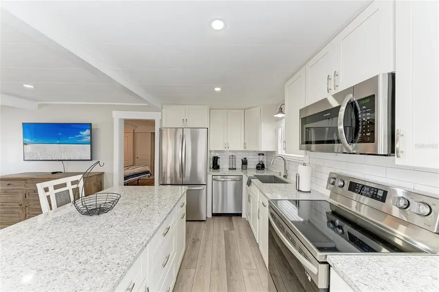 10315 Cortez Road W #6-1, Bradenton, FL 34210 - Image #3