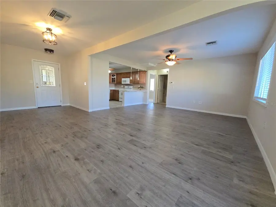 613 Casabella Drive, Bradenton, FL 34209 - Image #3