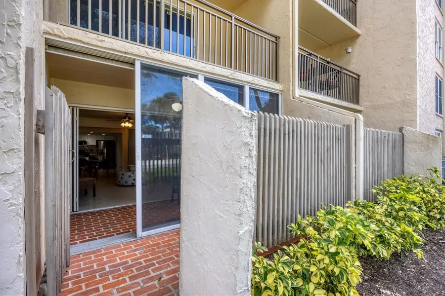 845 Benjamin Franklin Drive #104, Sarasota, FL 34236 - Image #2