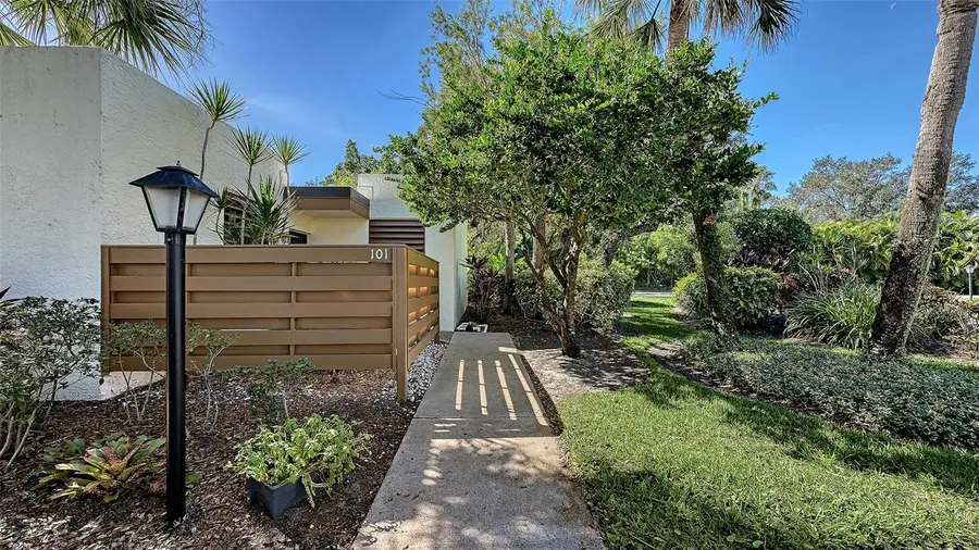 101 Tidewater Drive #101, Bradenton, FL 34210 - Image #3