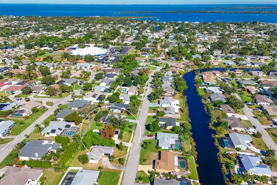 1004 78th Street Nw, Bradenton, FL 34209 - Image #2