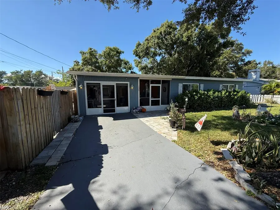 1020 36th Street W, Bradenton, FL 34205 - Image #3