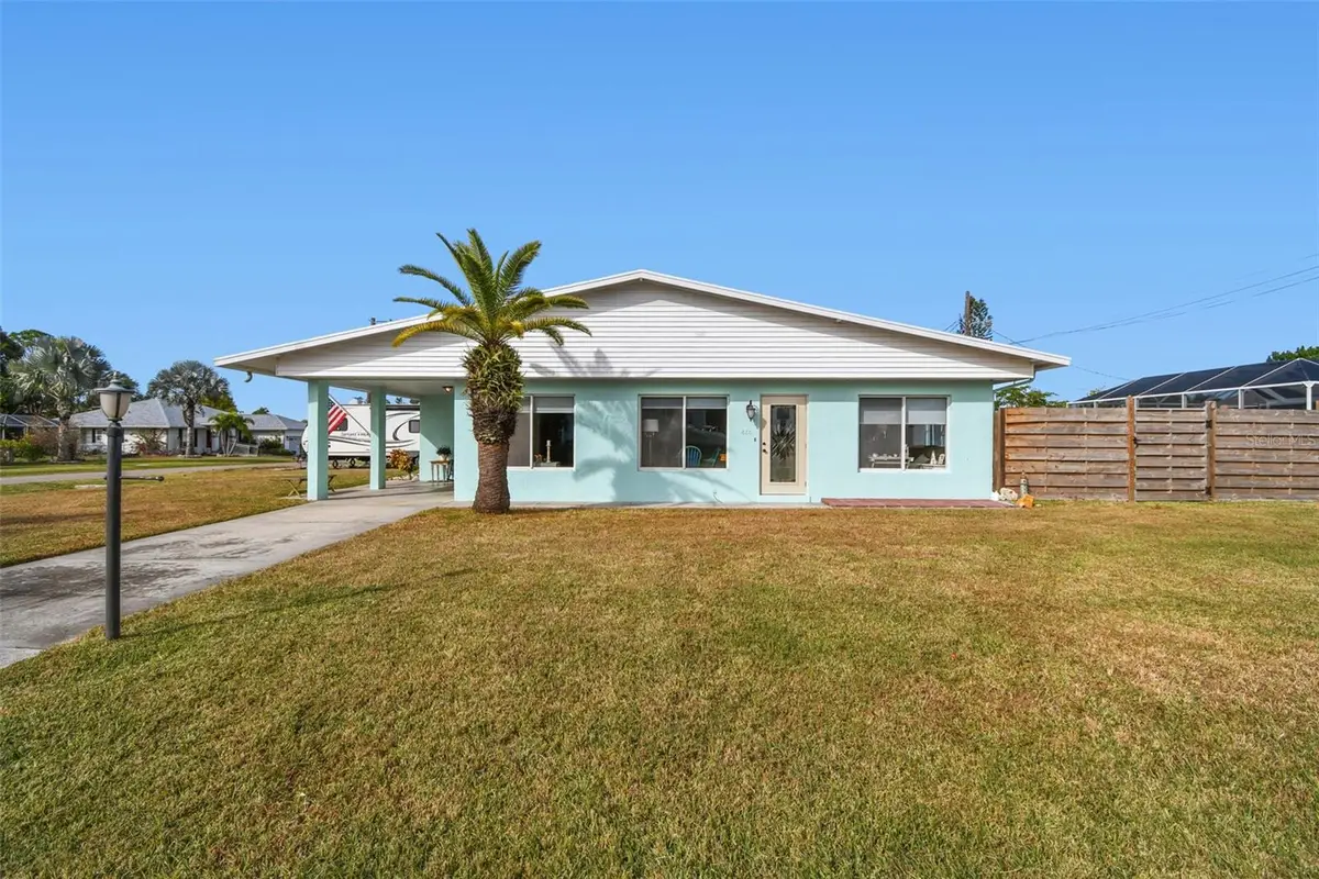 416 41st Street W, Palmetto, FL 34221 - Image #1