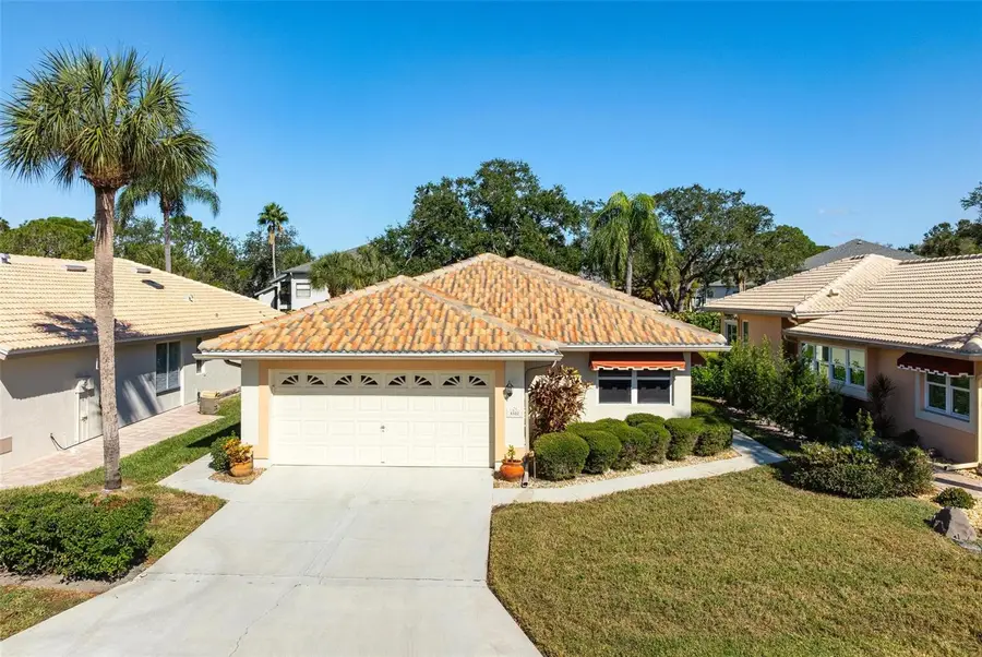 4310 Turnberry Court, Bradenton, FL 34210 - Image #2