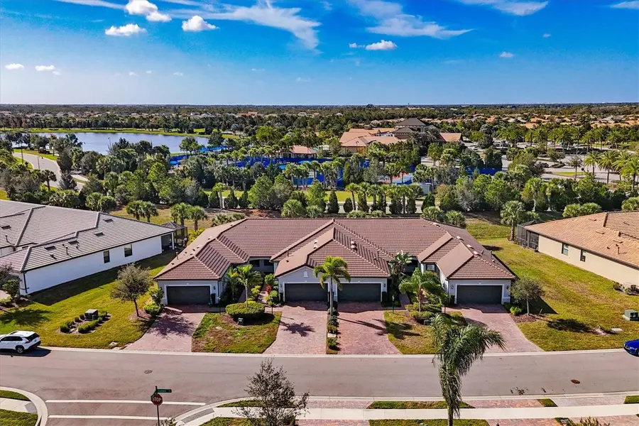 17634 Camden Drive, Bradenton, FL 34202 - Image #3