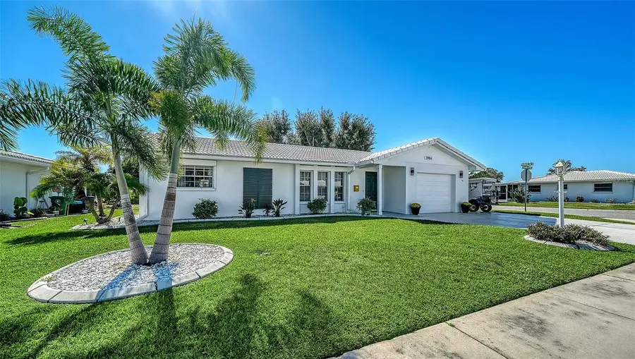 3904 Chinaberry Road, Bradenton, FL 34208 - Image #3