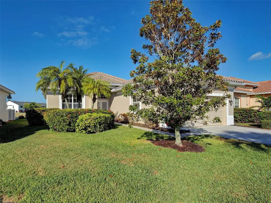 641 Misty Pines Drive, Venice, FL 34292 - Image #3