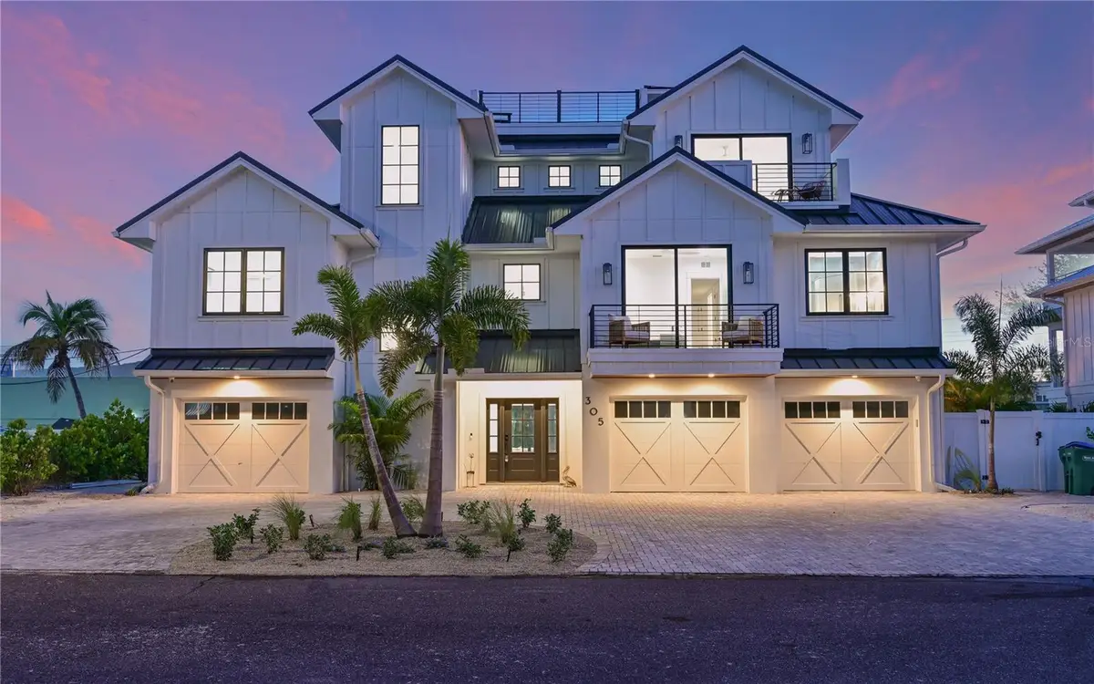 305 55th Street, Holmes Beach, FL 34217 - Image #1