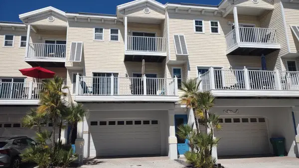 1463 Gulf Drive N #14, BRADENTON BEACH, FL 34217