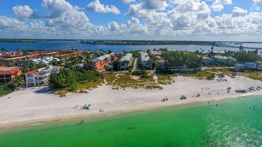 1463 Gulf Drive N #14, Bradenton Beach, FL 34217 - Image #2