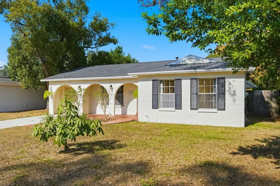 2105 W Barclay Road, Tampa, FL 33612 - Image #3