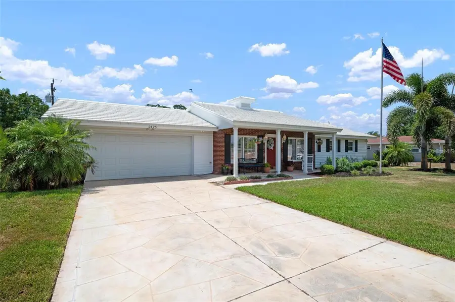 2425 Constitution Boulevard, Sarasota, FL 34231 - Image #2