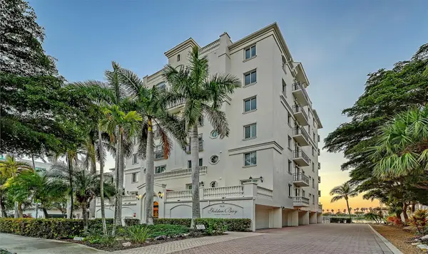 166 Golden Gate Point #22, SARASOTA, FL 34236